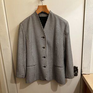 ALEXON blazer size 16(?) colour black and white